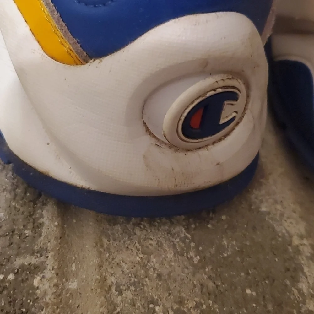Champion sneakers shoes size 5.5 has flaws yellow blue white Dennis shoes